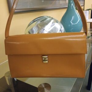 Furla Vintage Beige Patent Leather Envelope Shoulder Bag - EUC